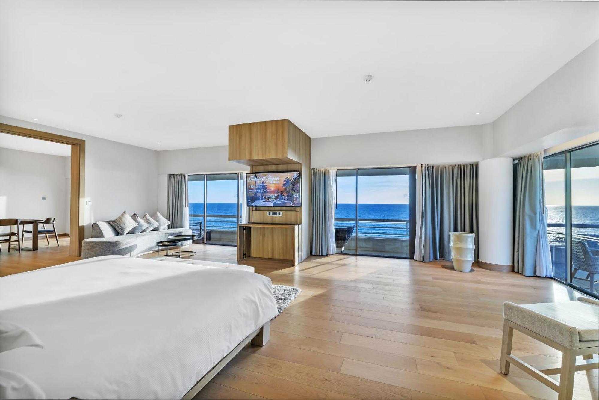 渡假村 Pullman Phuket 5*